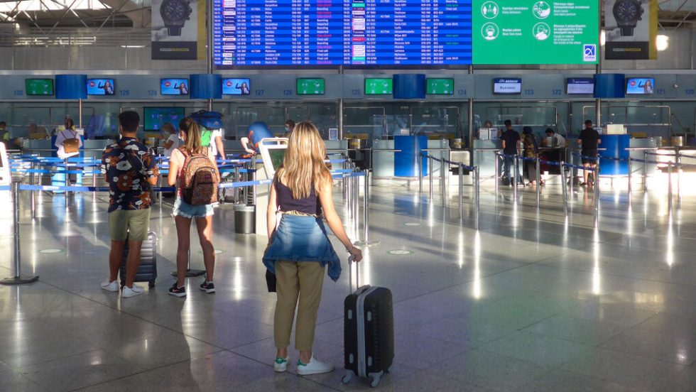 touristes el venizelos